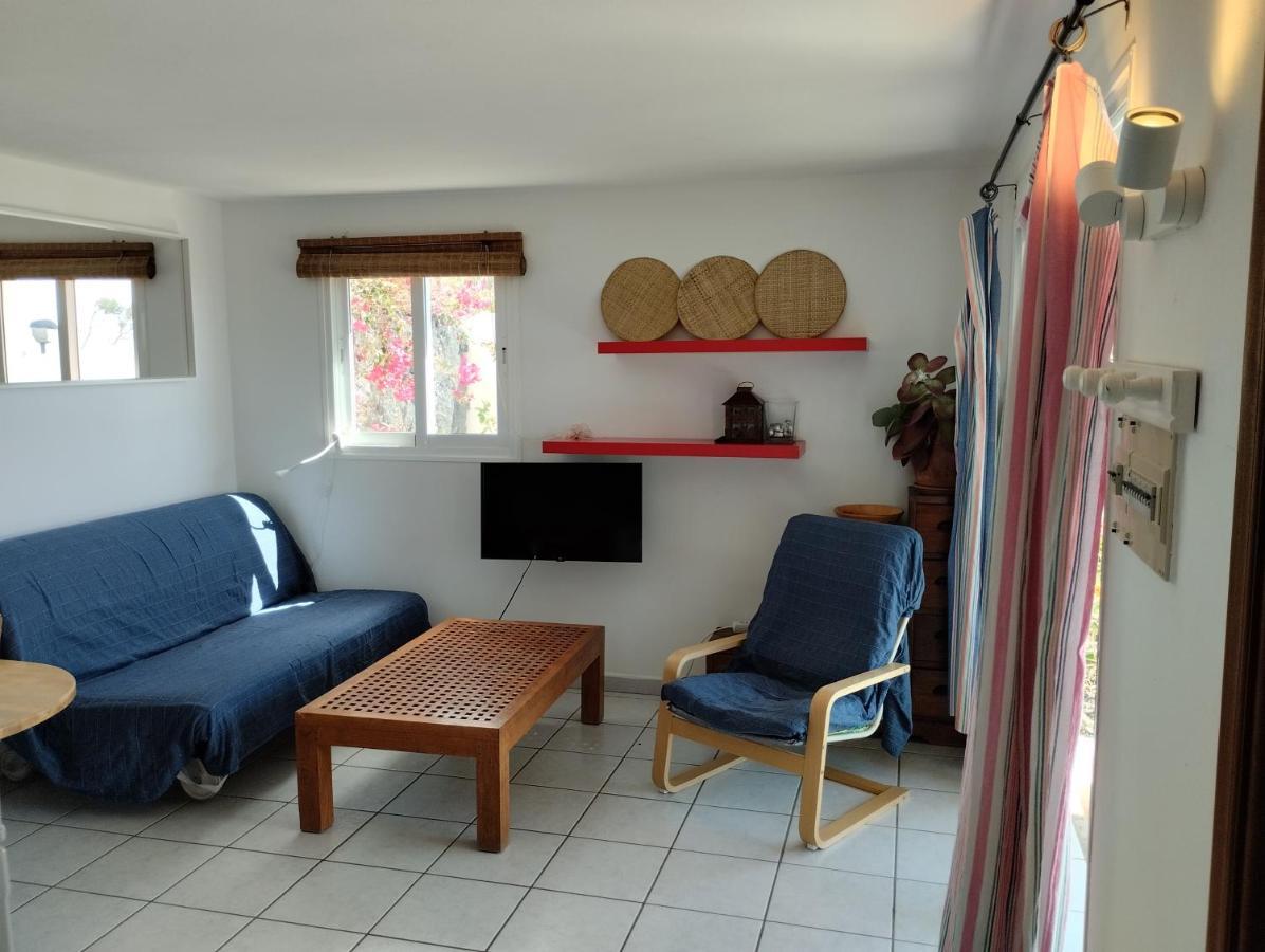 Beautiful Small Bungalow, Amazing Views And Garden Famara Dış mekan fotoğraf